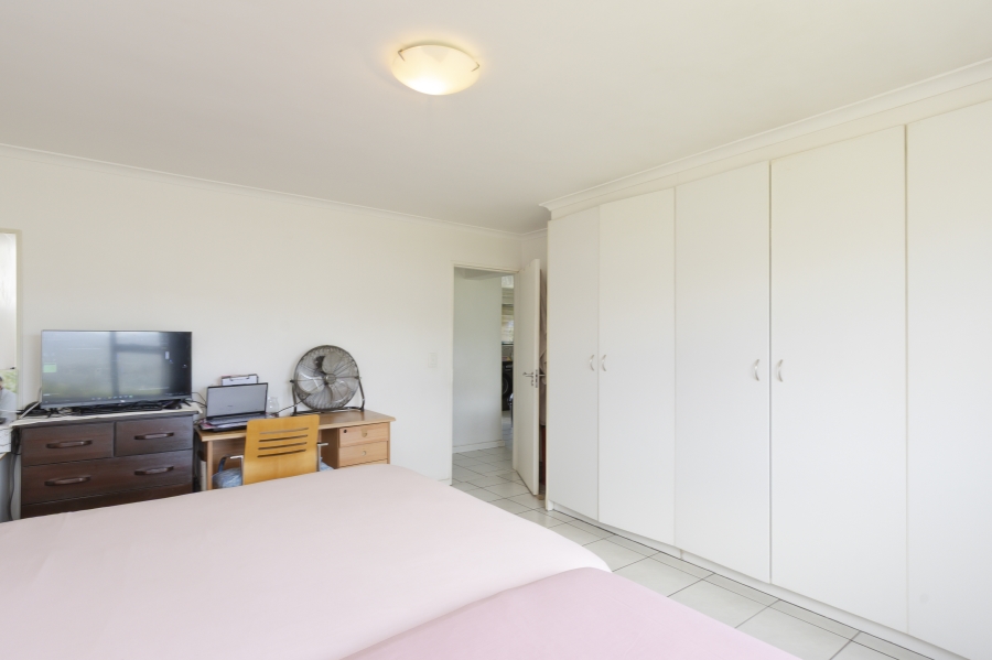 To Let 2 Bedroom Property for Rent in Heritage Park Western Cape